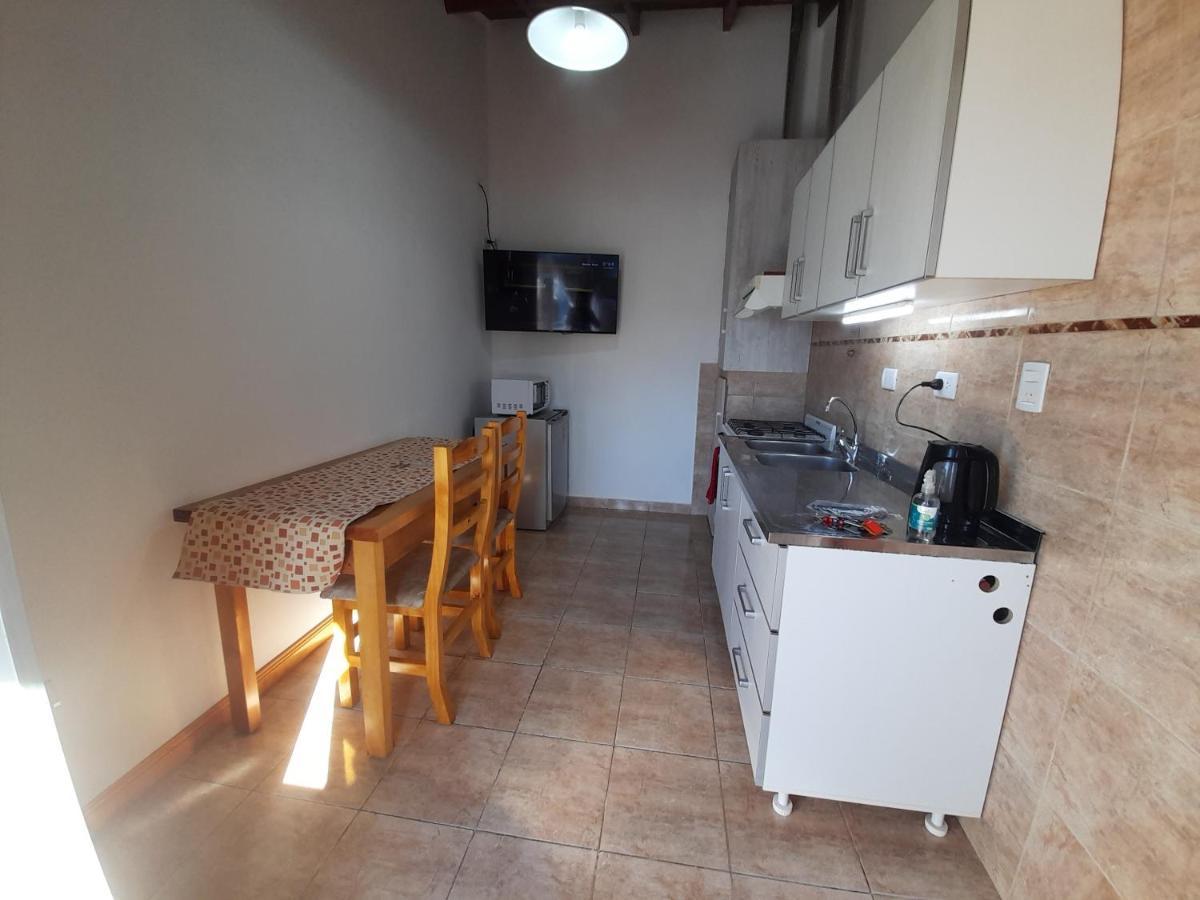 Monsenor Fagnano 592 "C" Appartement Ushuaia Buitenkant foto