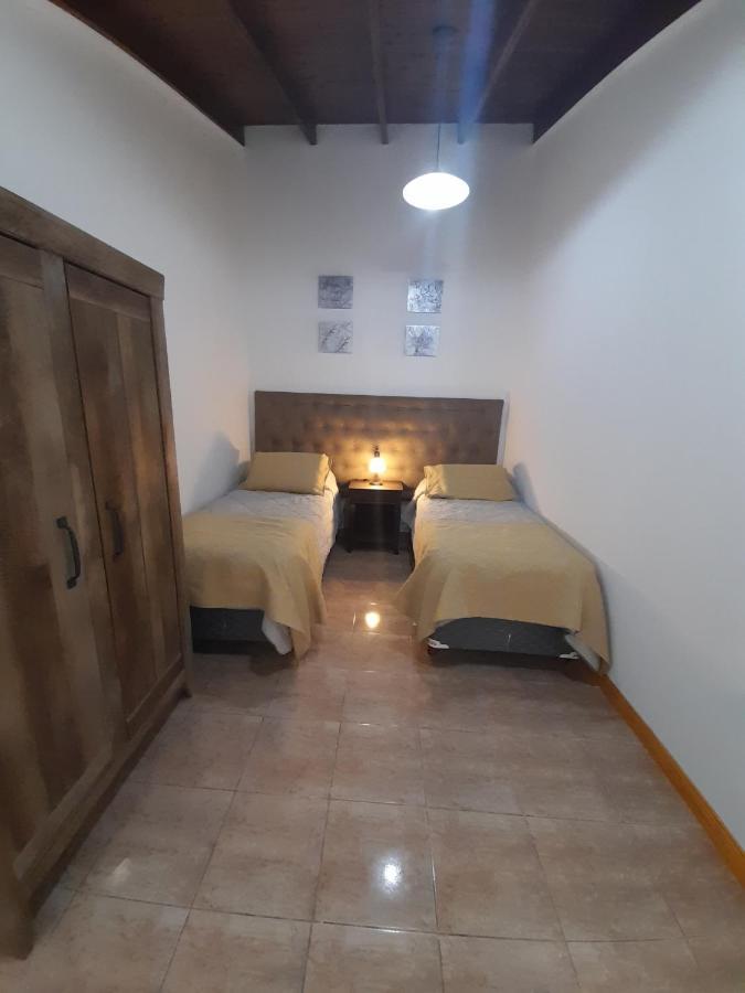 Monsenor Fagnano 592 "C" Appartement Ushuaia Buitenkant foto