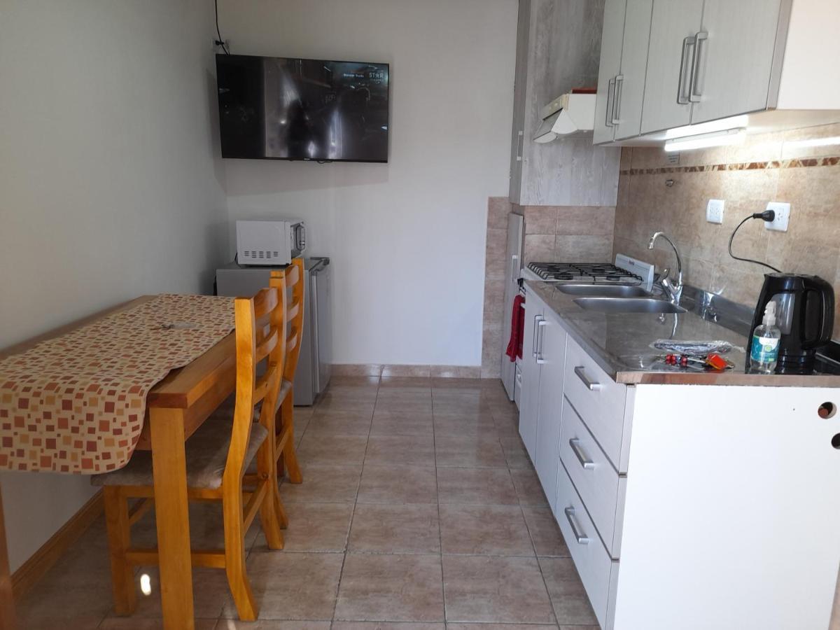 Monsenor Fagnano 592 "C" Appartement Ushuaia Buitenkant foto